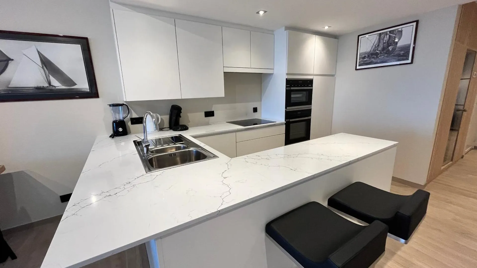 Luxurious 2-Bedroom Apartment With Sauna Front Sea View T95 Ostend 0*,  Belgium